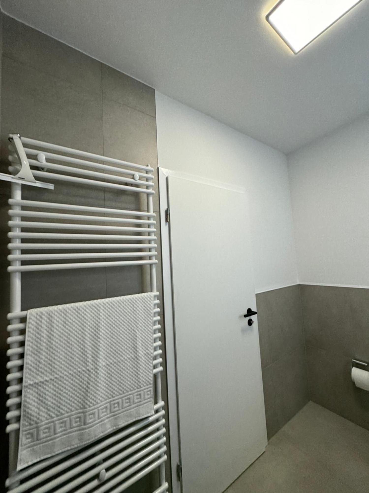 Apartment Der Schwan 8 & 10 - Zentral- Stilvoll *